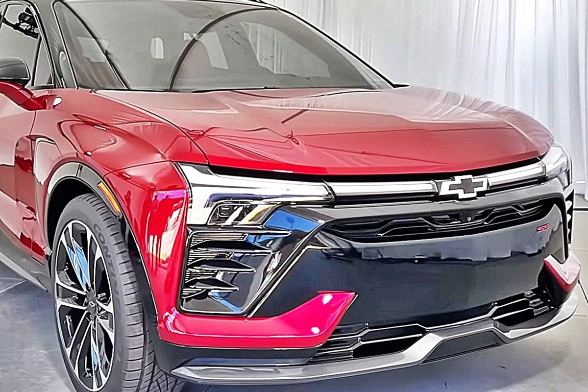 0_쉐보레 블레이저 EV 계약 중단_유튜브 채널 'Vehicle Virgins'.jpg