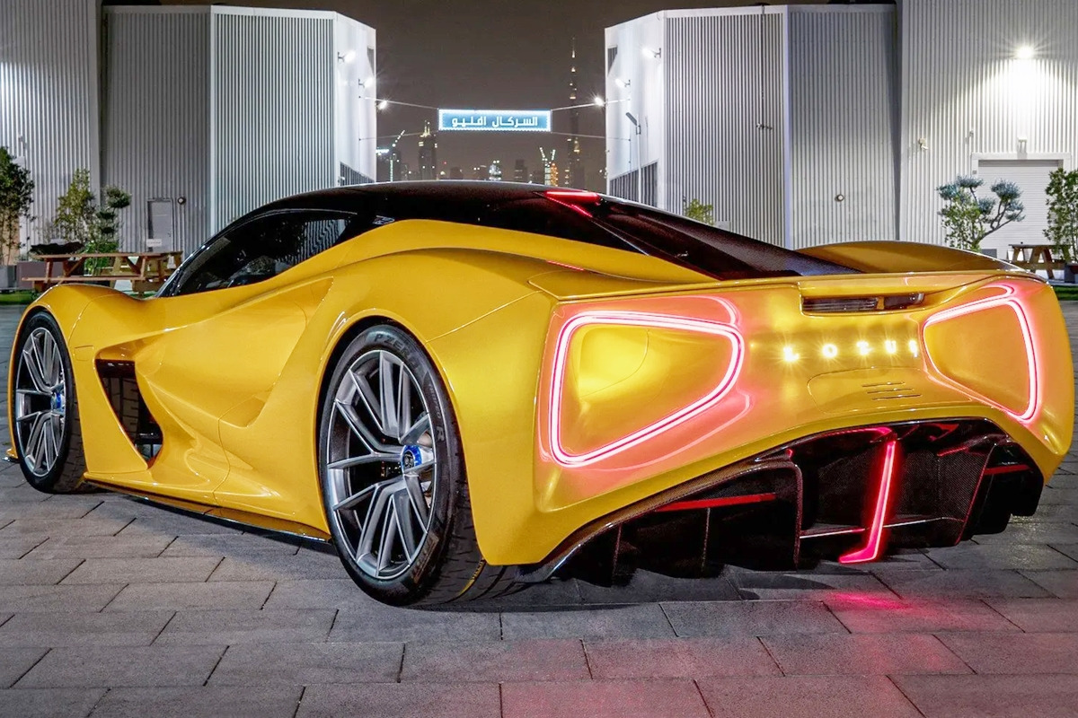 1_로터스 에바이야_'Global Citizen Magazine'.jpg