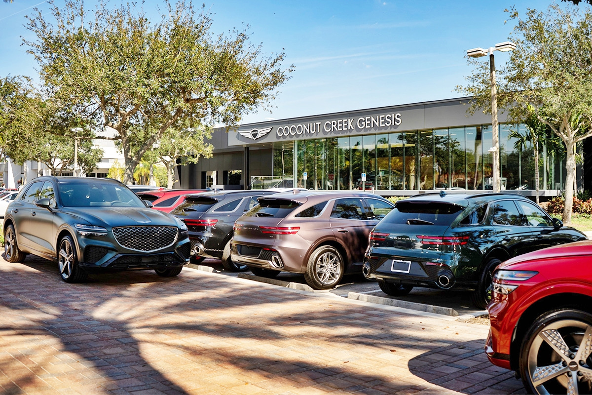 5_제네시스 미국 플로리다주 전시장_'Carscoops'.jpg