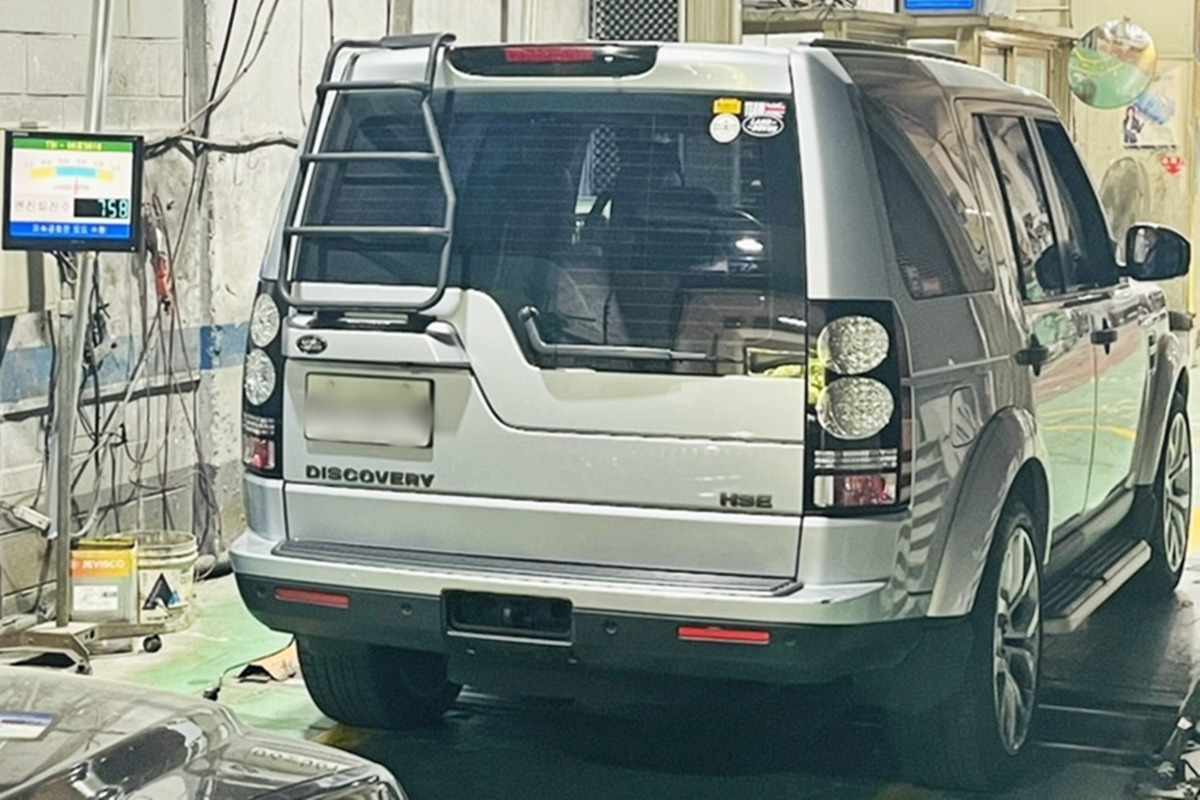 5_랜드로버 디스커버리 배출 가스 검사.jpg
