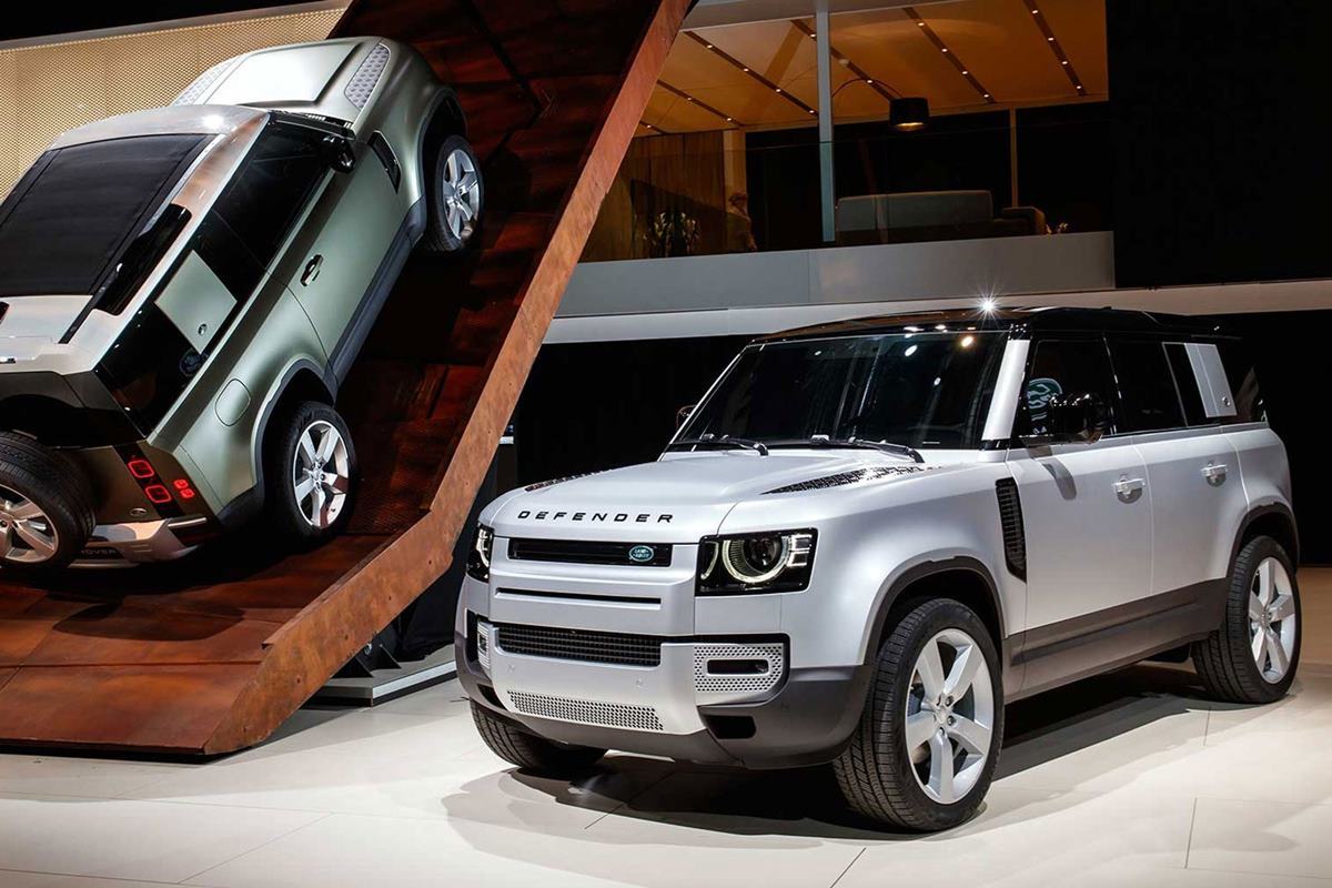 랜드로버 디팬더 CAR Magazine.jpg