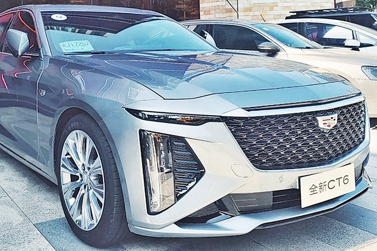 0_캐딜락 CT6_유튜브 채널 'Emirates Motors'.jpg