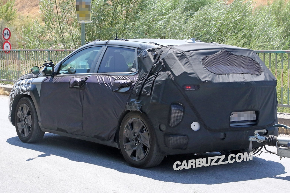 4_코나 풀체인지_CarBuzz.jpg