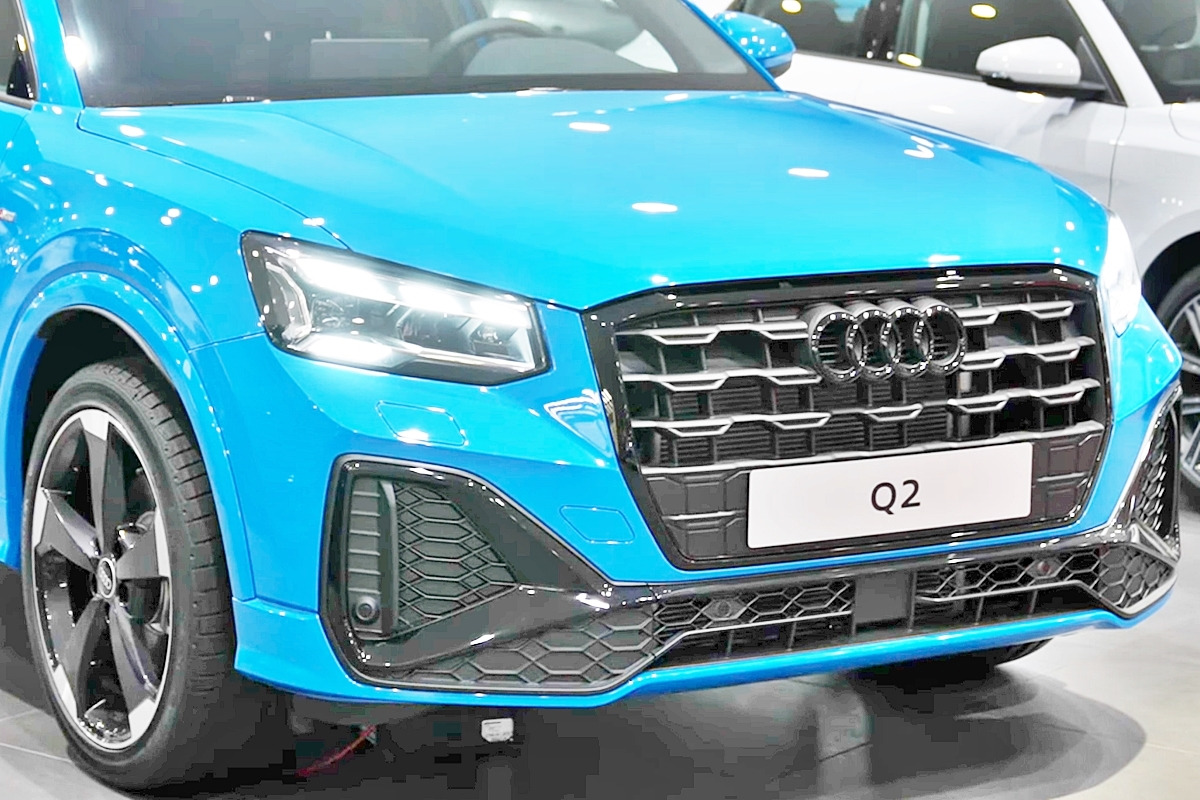 0_아우디 Q2 페이스리프트_유튜브 채널_Audiview.jpg