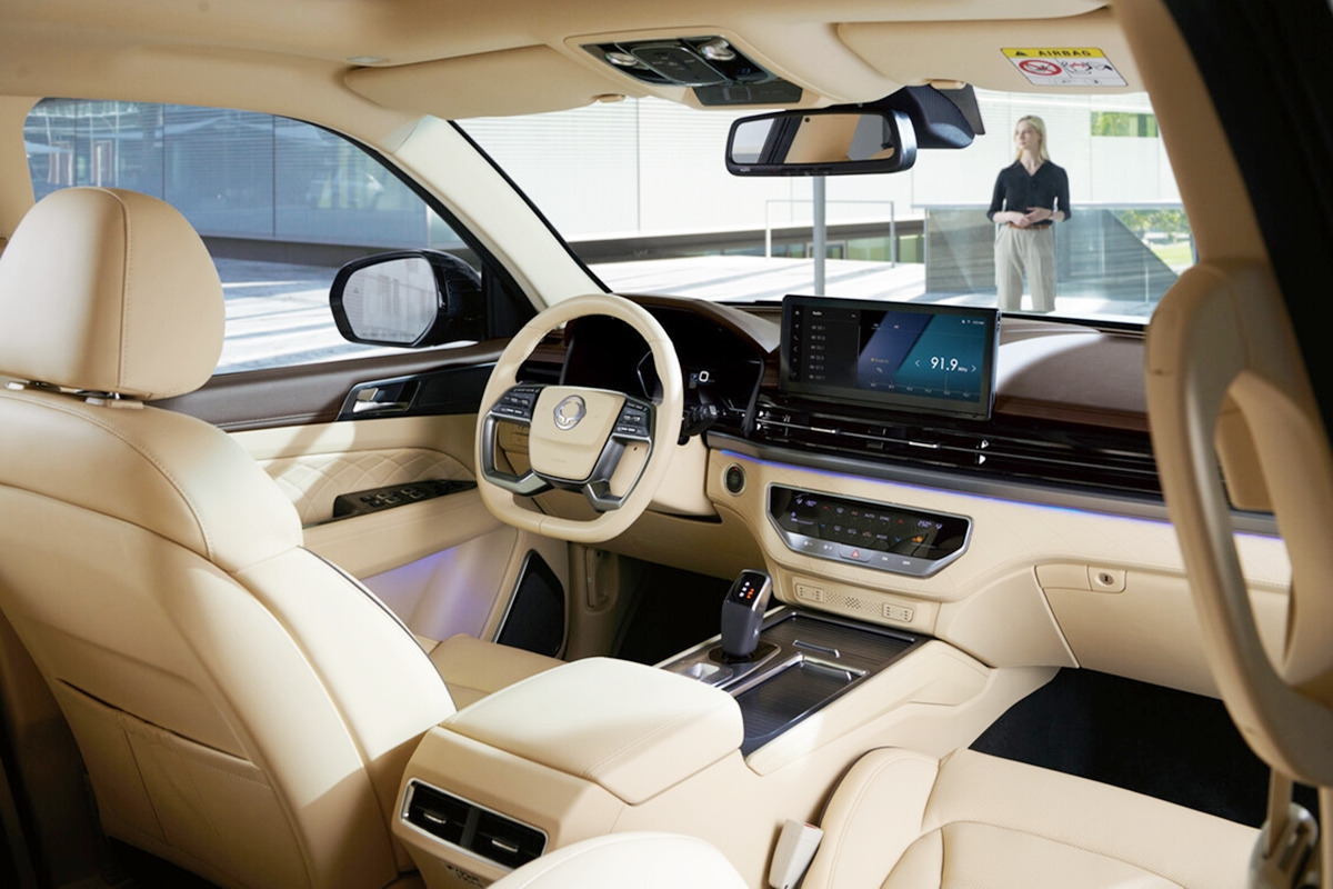 3_KG 모빌리티 렉스턴 뉴 아레나 인테리어.jpg