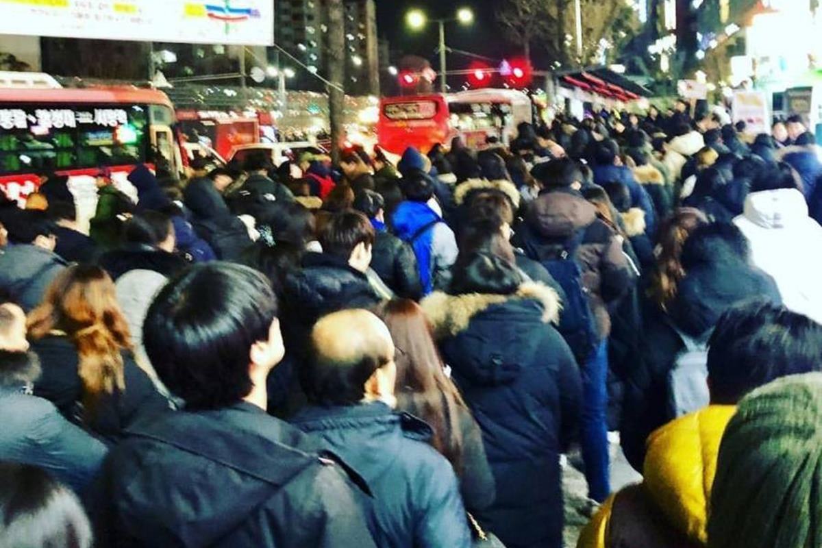 고파스 줄 길이가 100m였다는 사당 광역버스 정류장.jpg