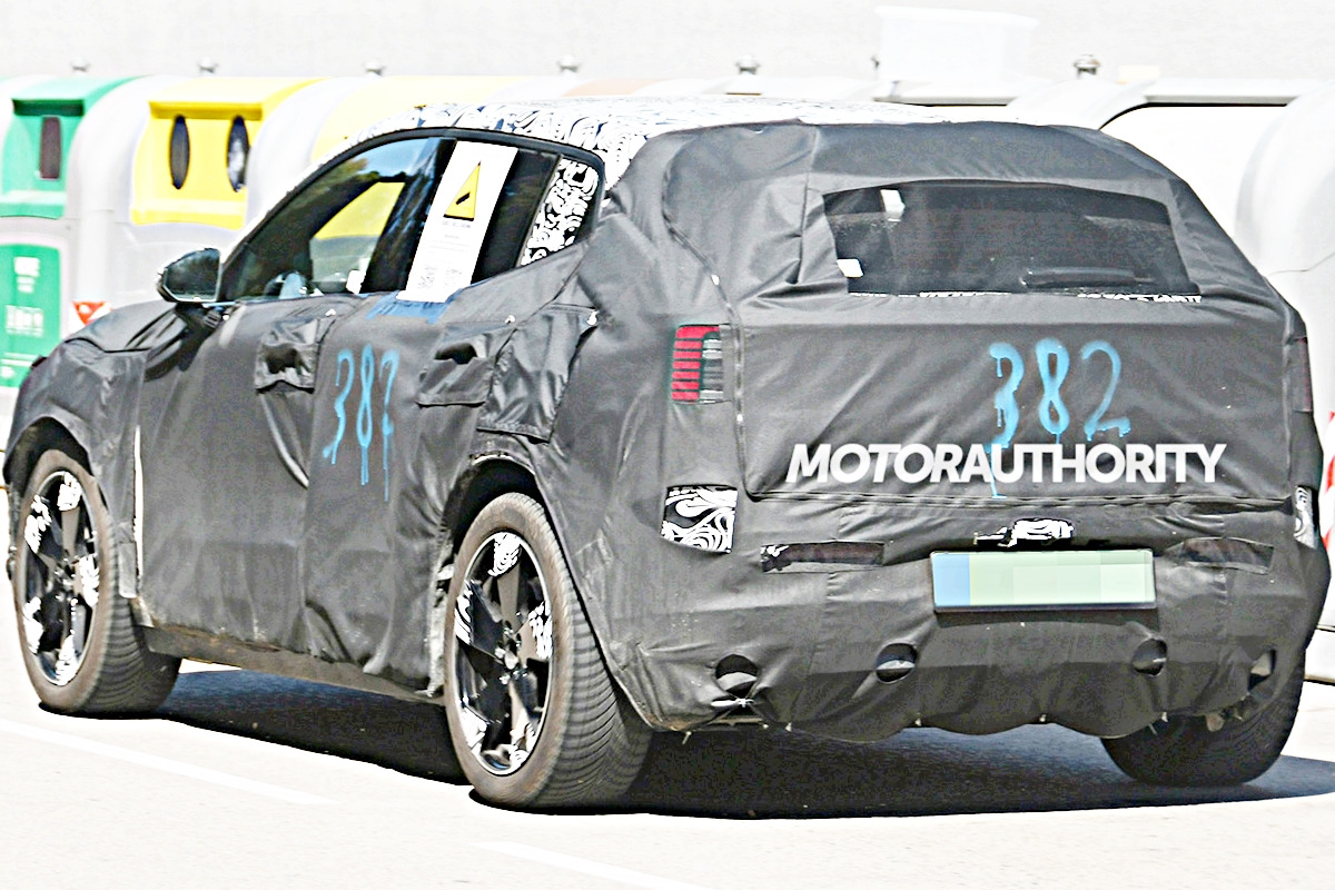 4-1 Motor Authority.jpg