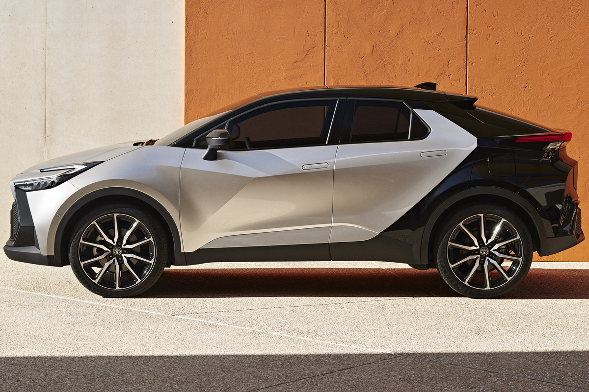 토요타-C-HR-4.jpg