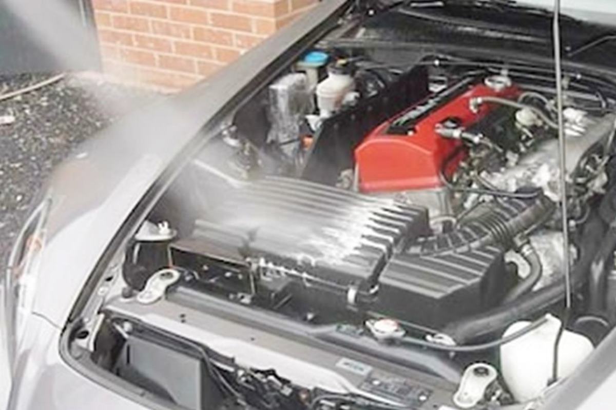 엔진룸 물청소 가능 2.jpg