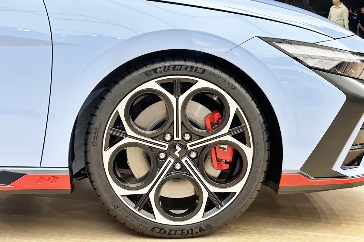 5_더 뉴 아반떼 N_클리앙.jpg