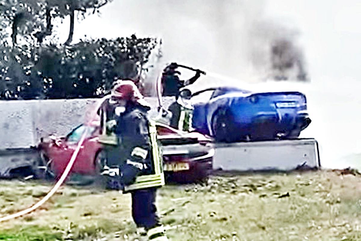 진압되고 있는 화재 Youtuve Antonio Pio Guerra.jpg