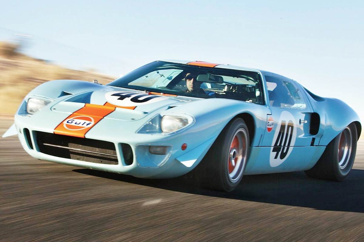 3_1968년형 포드 GT40 르망_Moter Trend.jpg