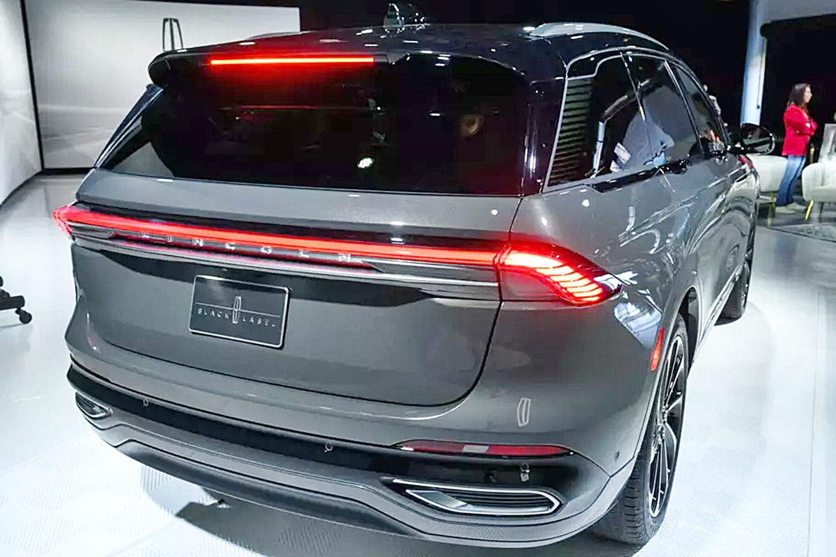 6_링컨 노틸러스_'cars.com'.jpg