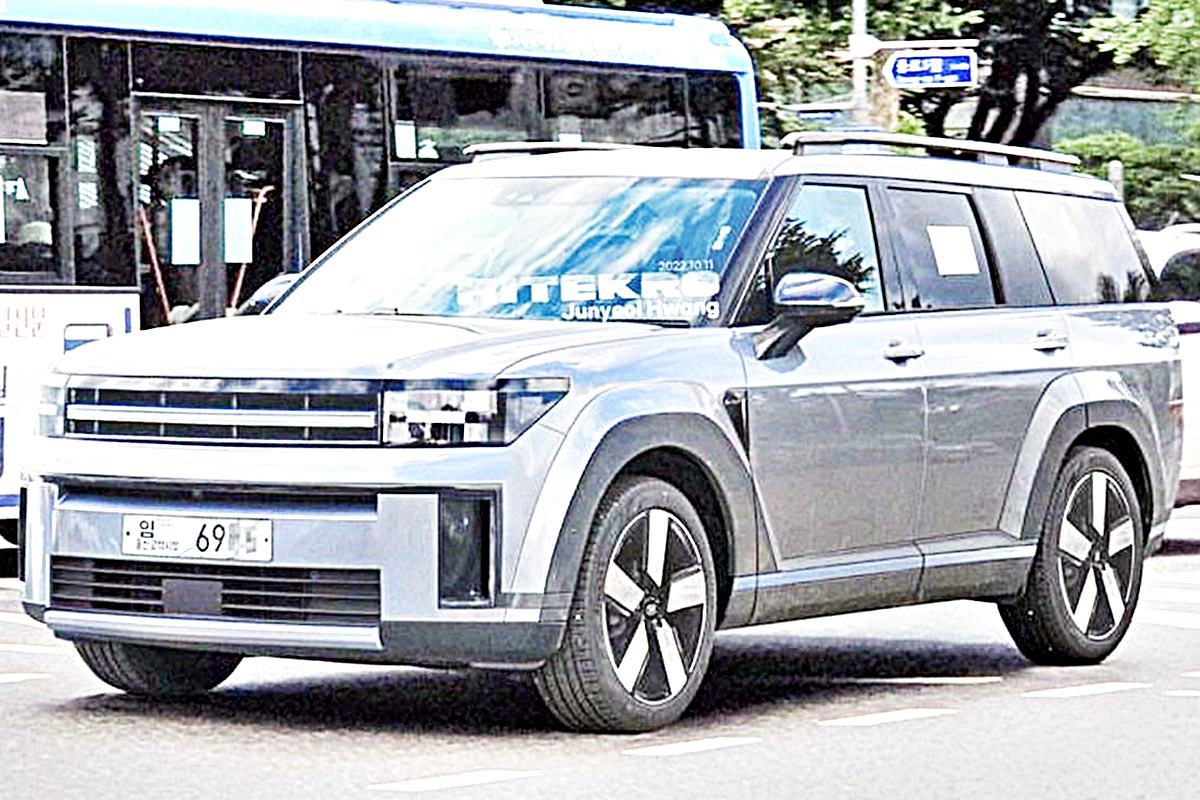 현대자동차 싼타페 풀체인지 예상도 Youtube HITEKRO.jpg