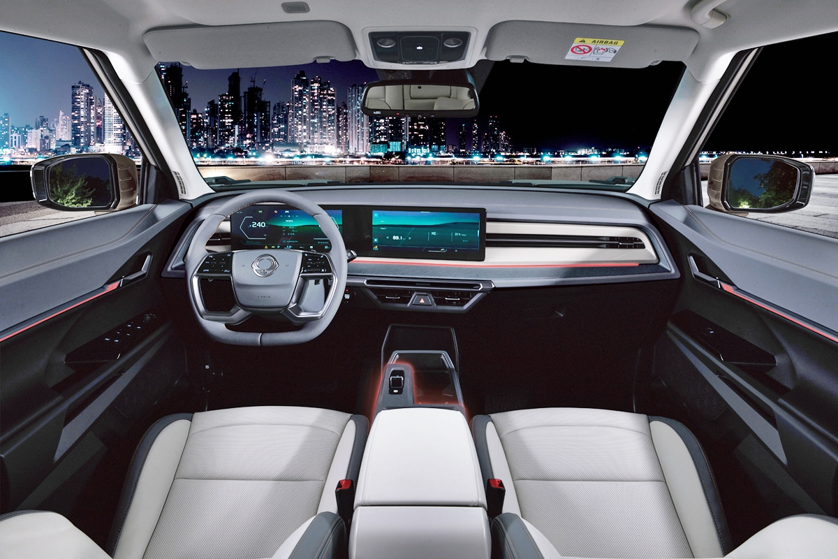 3_토레스 EVX 인테리어_'KG모빌리티'.jpg