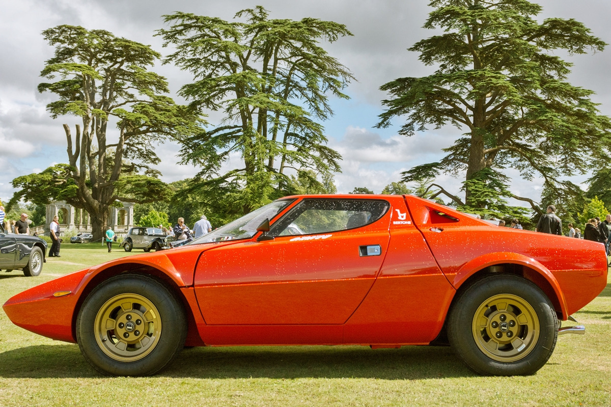 4_Lancia_Stratos_Stradale_at_Wilton_classic_2014_1.jpg