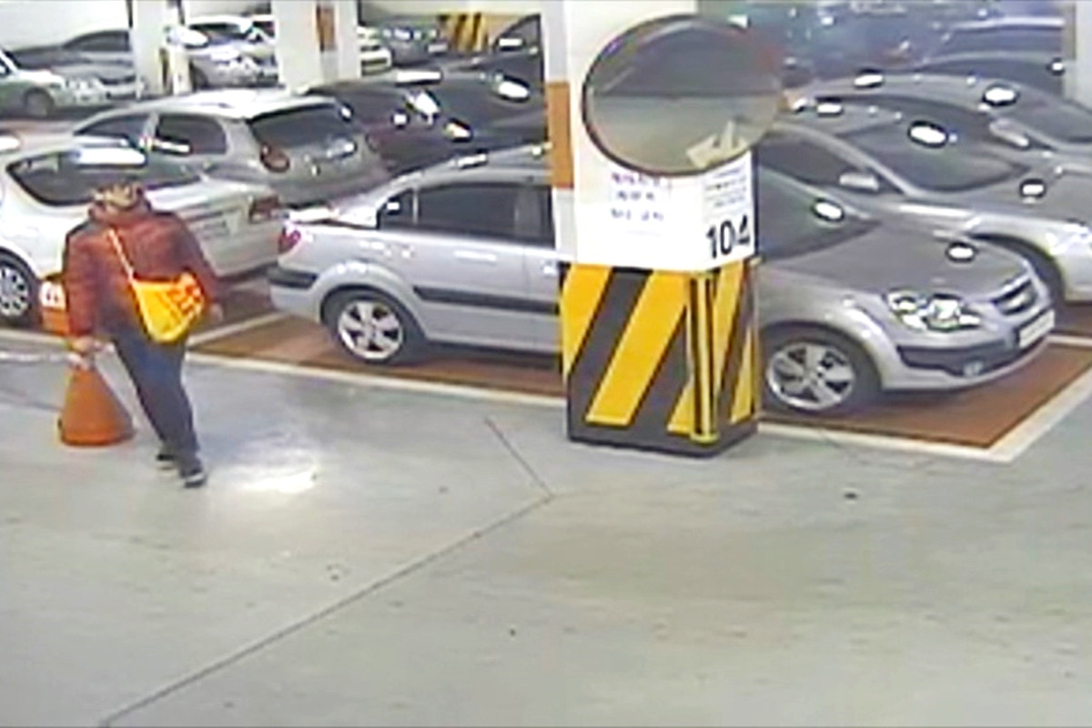 4-1 중딩 차량털이 연합.jpg