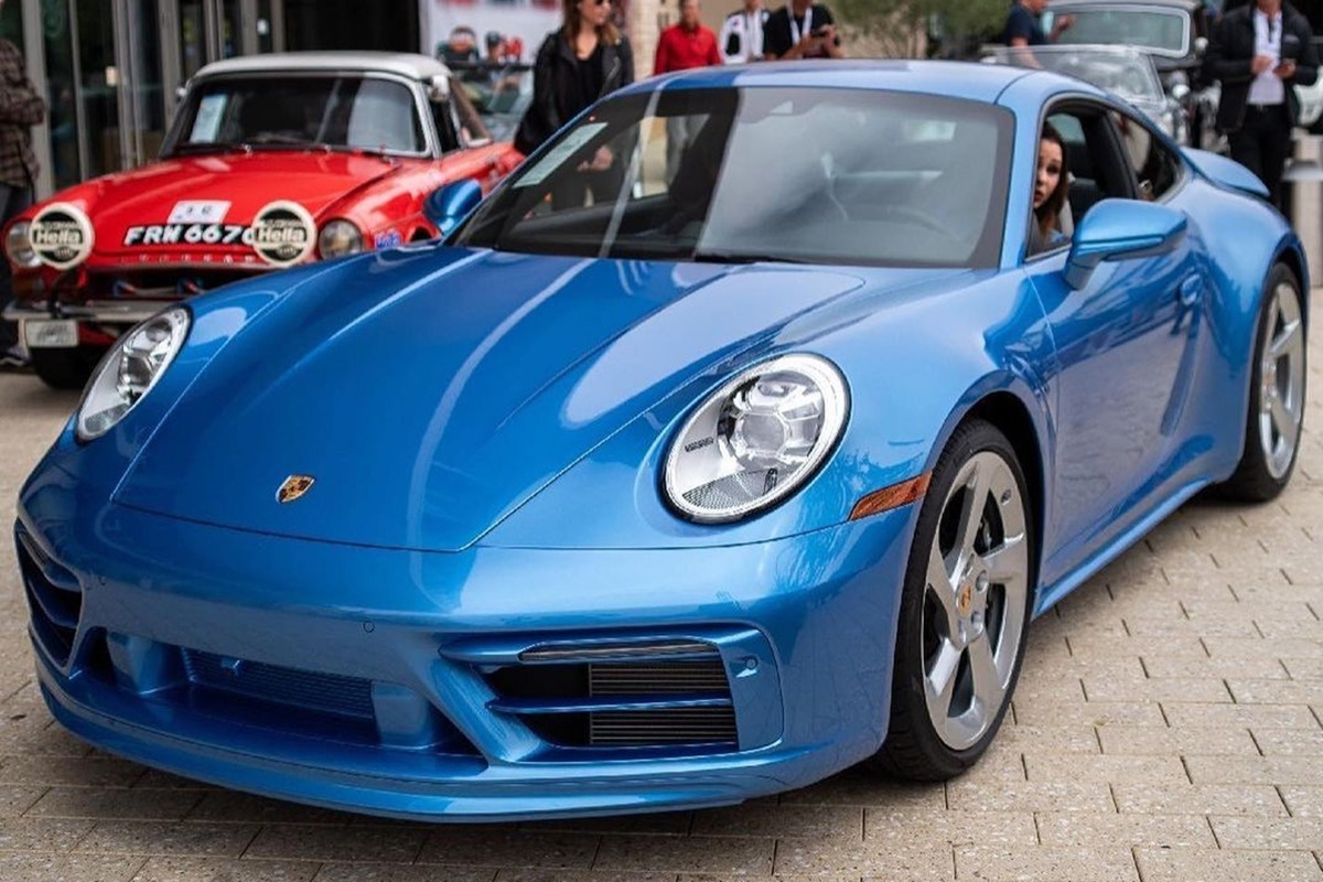 1_샐리 카레라_RM Sotheby's_1.jpg