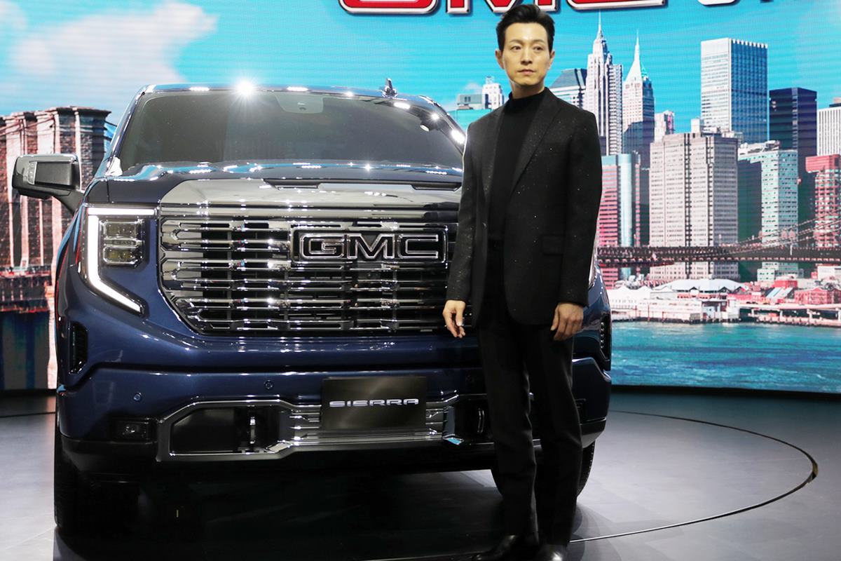 국내에 출시된 GMC 시에라 뉴스1.jpg