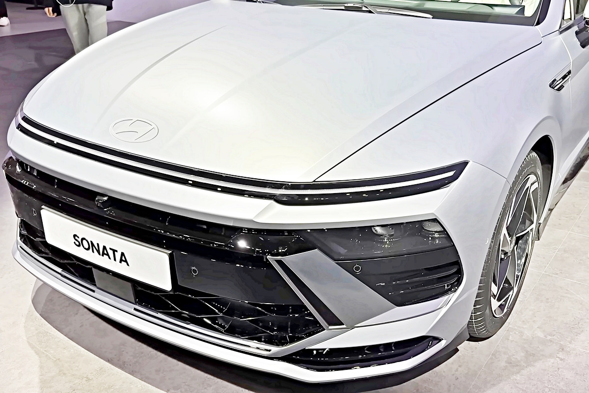 쏘나타 디 엣지.jpg