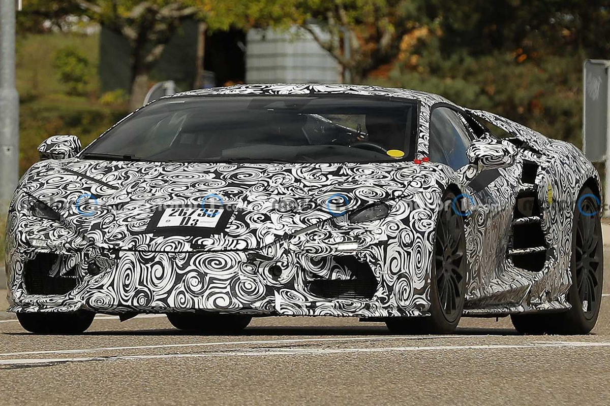 2023-lamborghini-v12-supercar-spy-photo.jpg