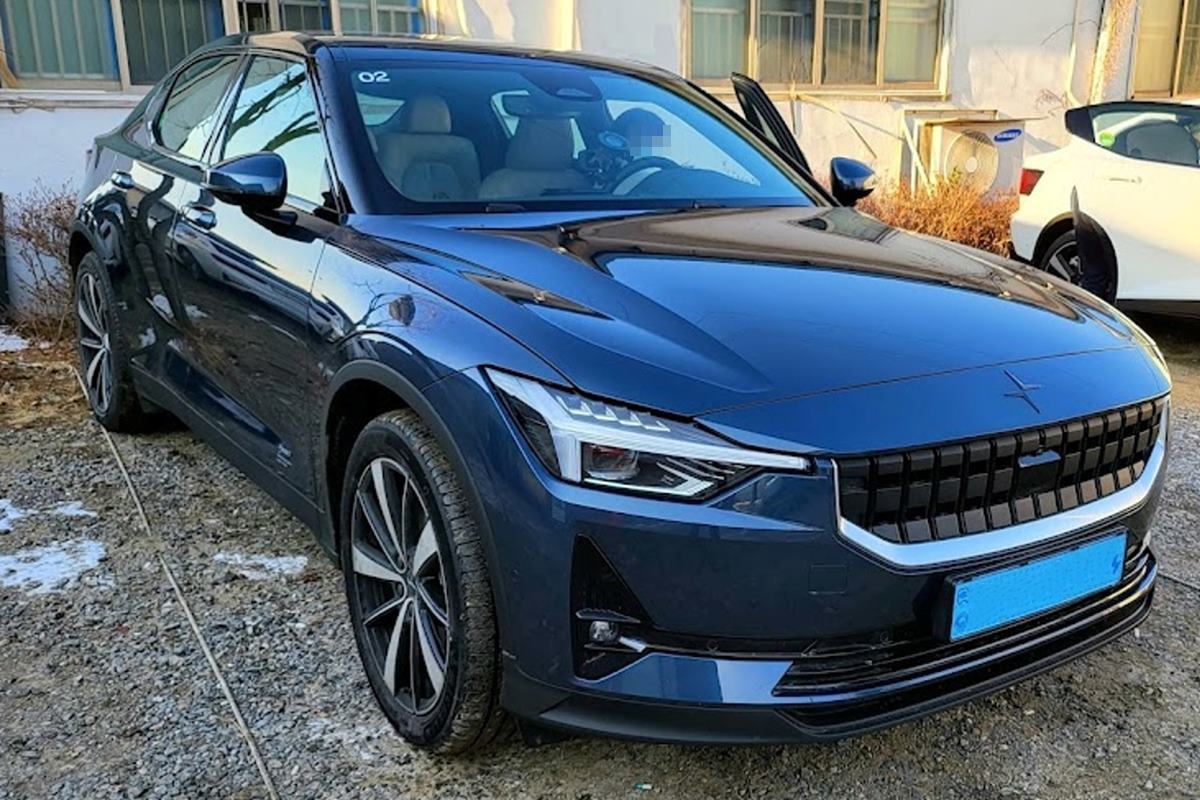 폴스타2 핀포인트뉴스.jpg