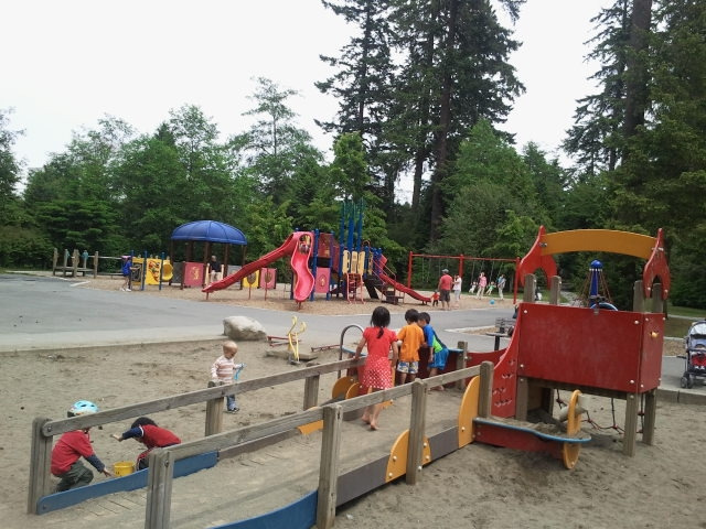 4. 어린이 놀이터2.jpg