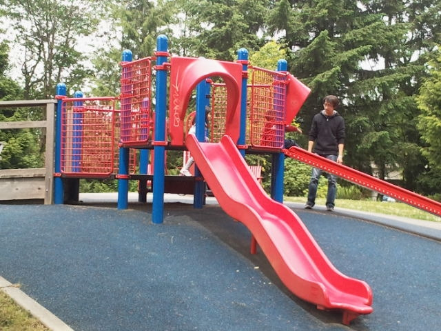 3. 어린이 놀이터 1.jpg