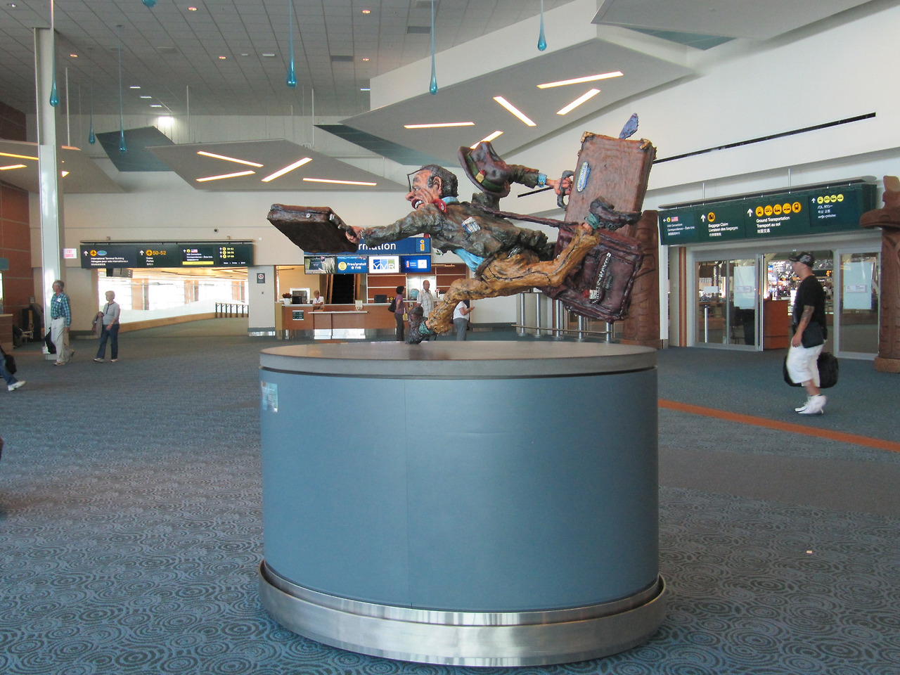 Flying Traveller.jpg