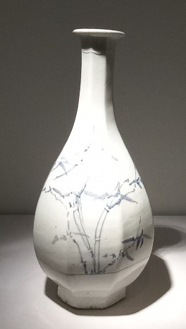 백자 청화 대나무무늬 각병.jpg