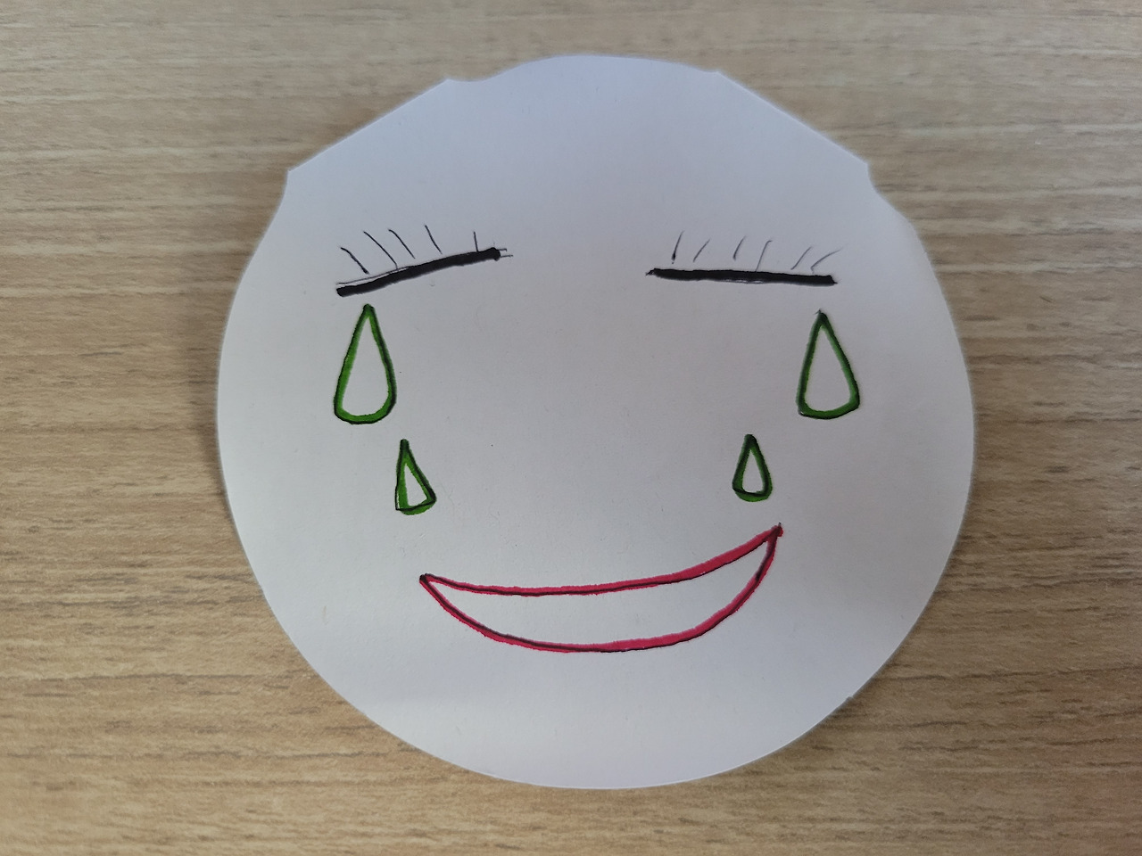 울면서 웃는.jpg