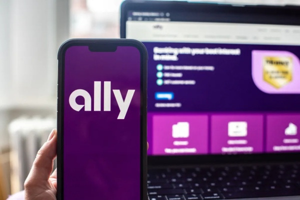 ally bank USA webp.jpg