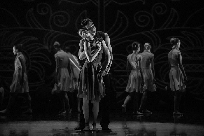 (대표사진)6-3. 로맨스 공연사진.jpg