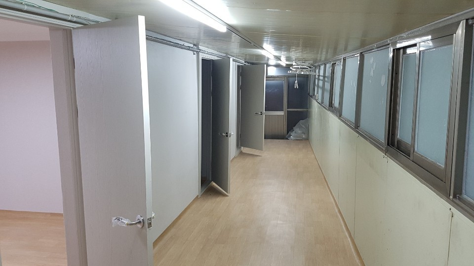 2020년 4월 초_신축 전 내부 사진_수리후 1.jpg