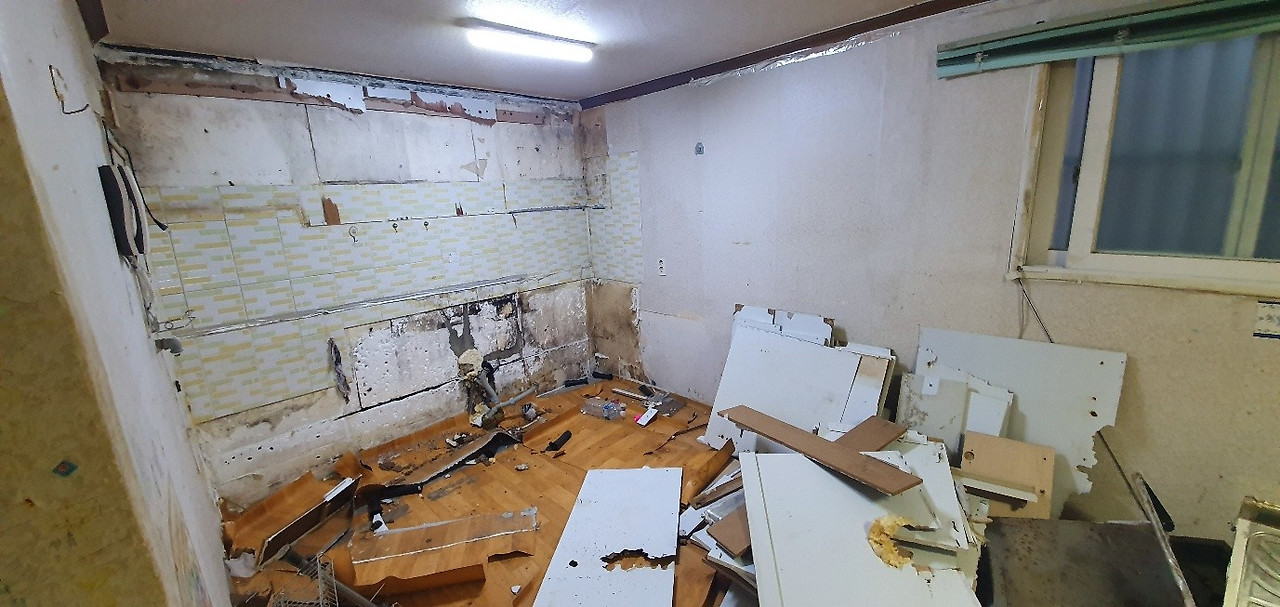 2020년 4월 초_신축 전 내부 사진 1.jpg