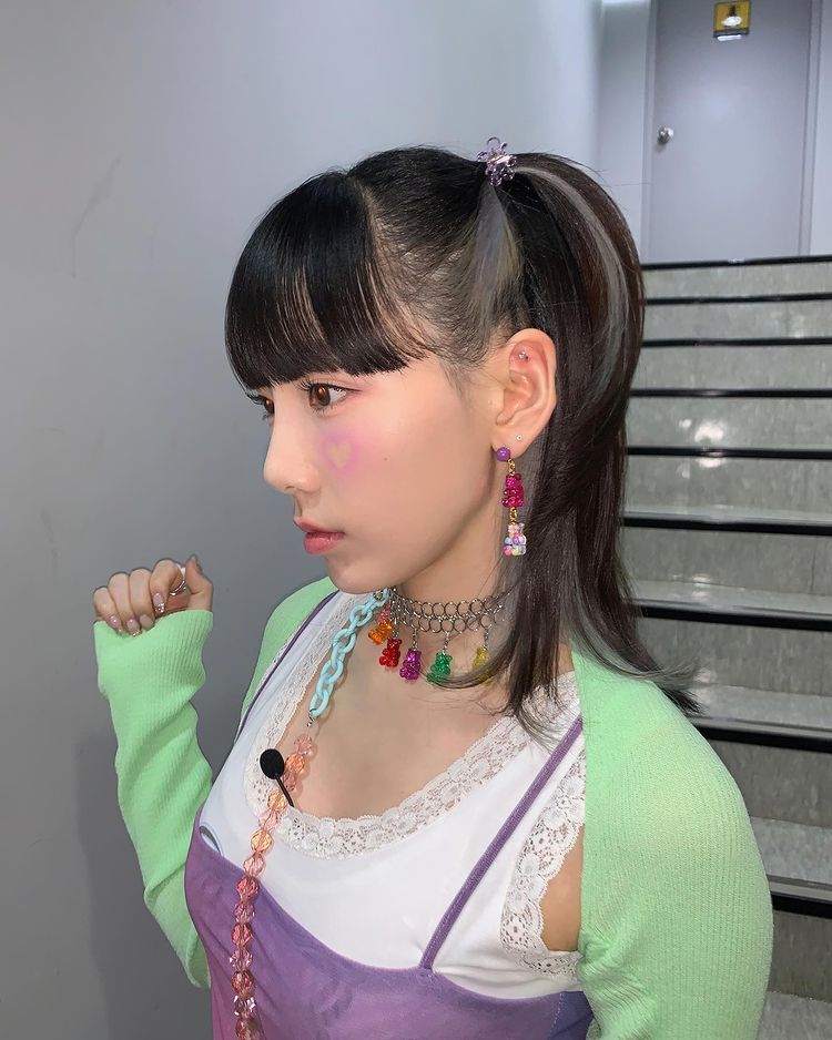 14.키치 액세서리 스타일링.jpg