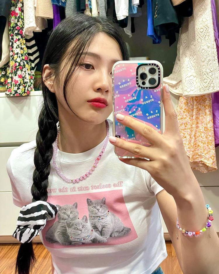 16.알록달록 크롭 티 스타일링.jpg