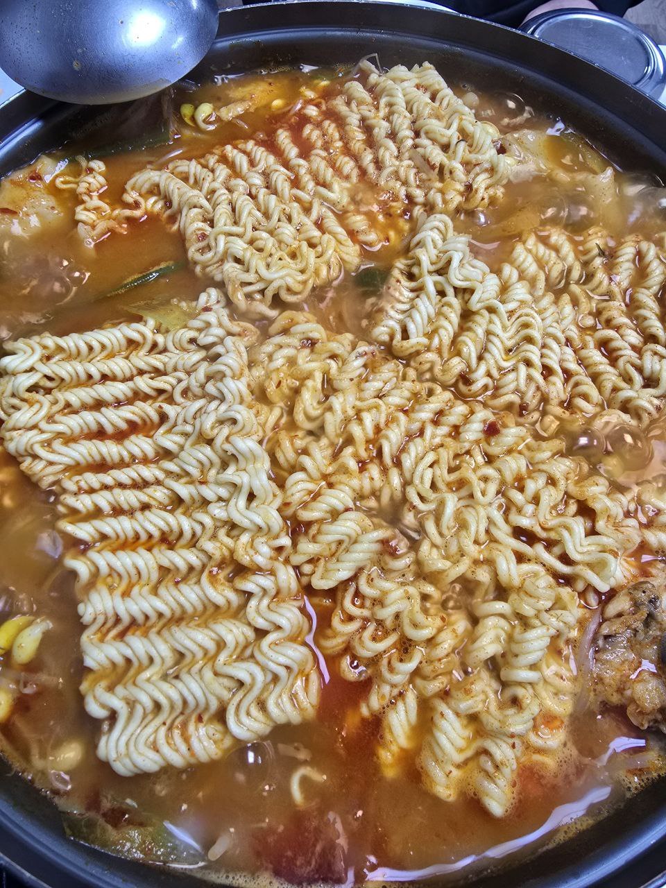 강릉여행 강릉맛집 동네맛집 주문진 주문진중앙시장 주문진어시장 주문진횟집 회맛집 부산자갈치횟집 강릉부산자갈치횟집 지리 매운탕 회 7.jpg