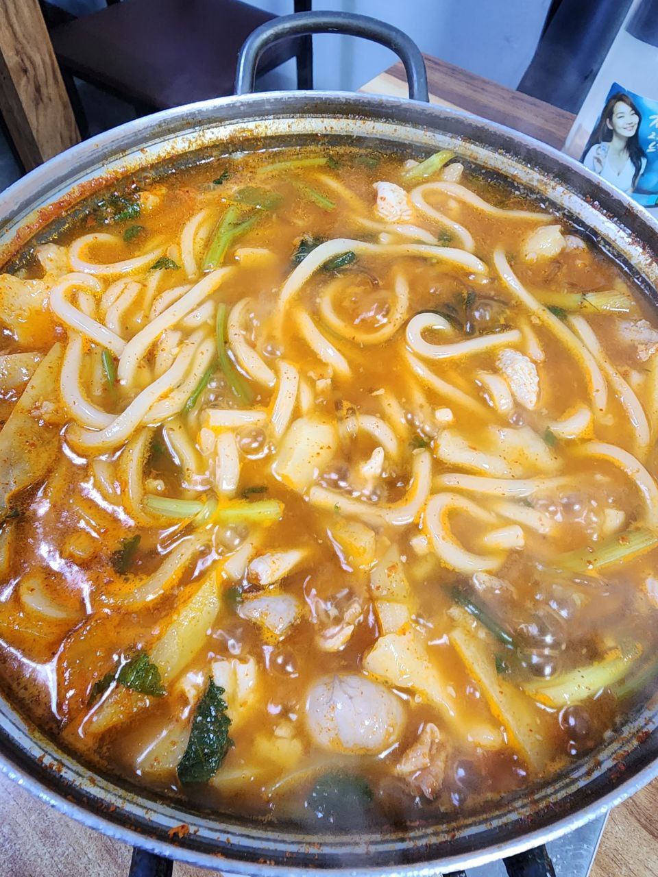 강릉 강릉여행 강릉맛집 닭내장탕 닭내장탕맛집 강릉노포 강릉노포맛집 용지각 배달식당 2.jpg