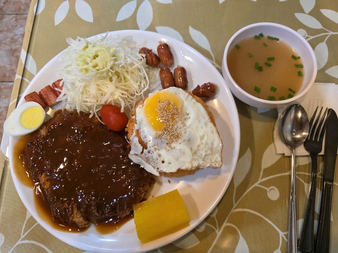 서울여행 서울맛집 동네맛집 한국외대 경희대 아욱꽃 경양식 돈까스 김치볶음밥 돈까스맛집 김치볶음밥맛집 휘문동 0.jpg