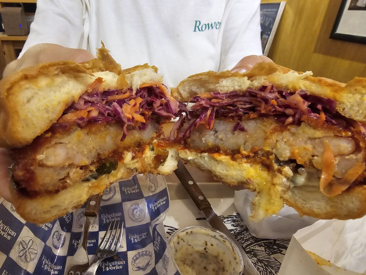 강릉여행 강릉맛집 동네맛집 수제버거 새우버거 치즈버거 게살버거 서부시장 서부시장맛집 피셔맨웍스 강릉수제버거맛집 5.jpg