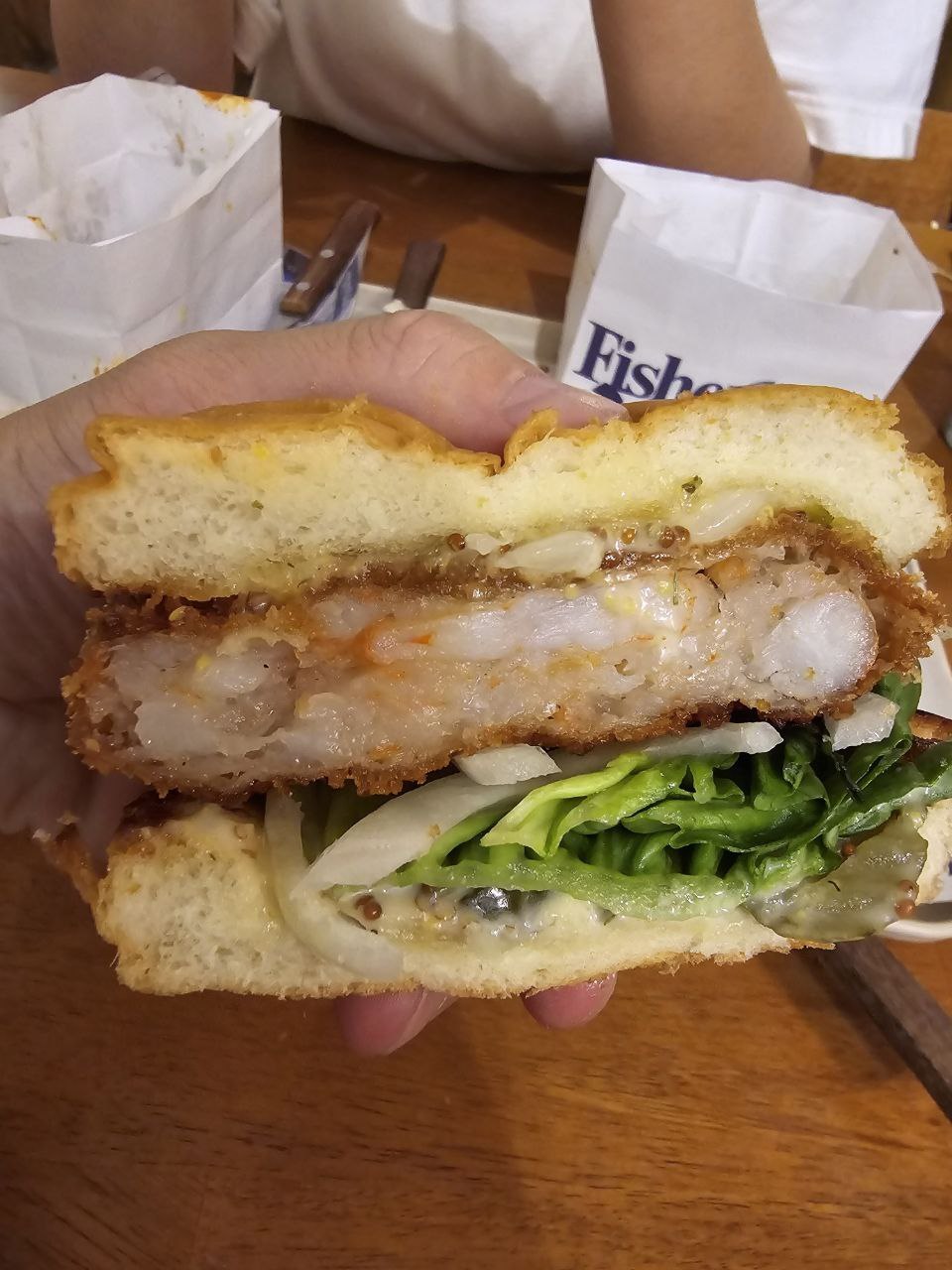 강릉여행 강릉맛집 동네맛집 수제버거 새우버거 치즈버거 게살버거 서부시장 서부시장맛집 피셔맨웍스 강릉수제버거맛집 8.jpg