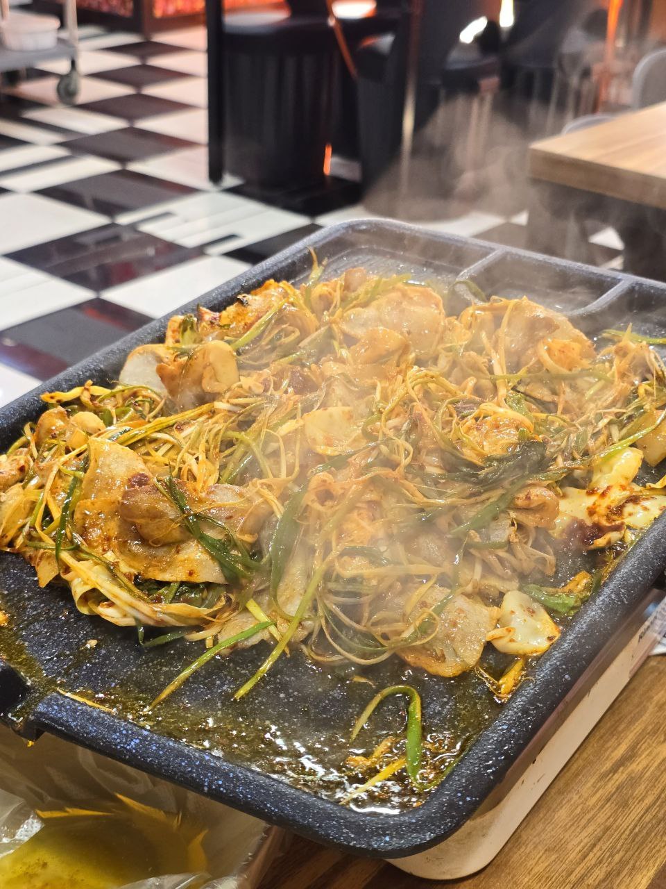 동해여행 동해맛집 동네맛집 시오야끼 삼겹살 장군시오야끼 볶음밥 열무국수 3.jpg