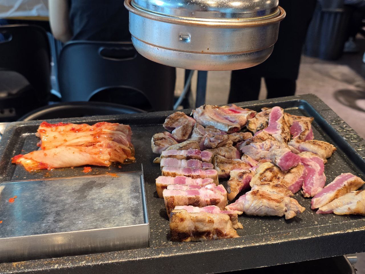 하남여행 하남맛집 동네맛집 하남돼지 명이나물 하남코스트코 하남스타필드 하남돼지본점 돼지고기 2.jpg