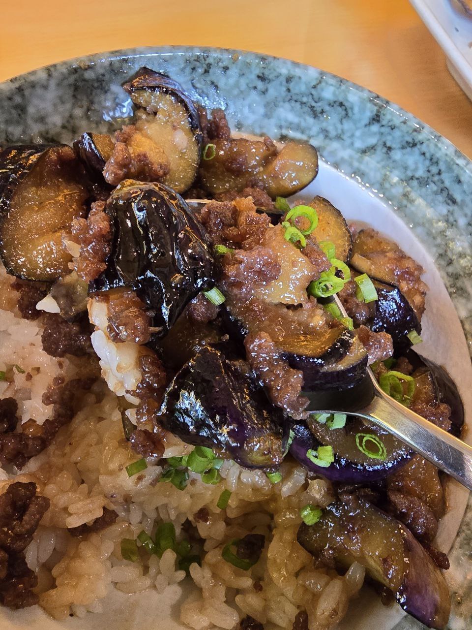 김부산여행 부산맛집 동네맛집 가지새우 멘보샤 가지튀김 가지멘보샤 가지덮밥 니쿠나스동 동래맛집 부산동래맛집 부산일식맛집 일식맛집 덮밥맛집 7.jpg