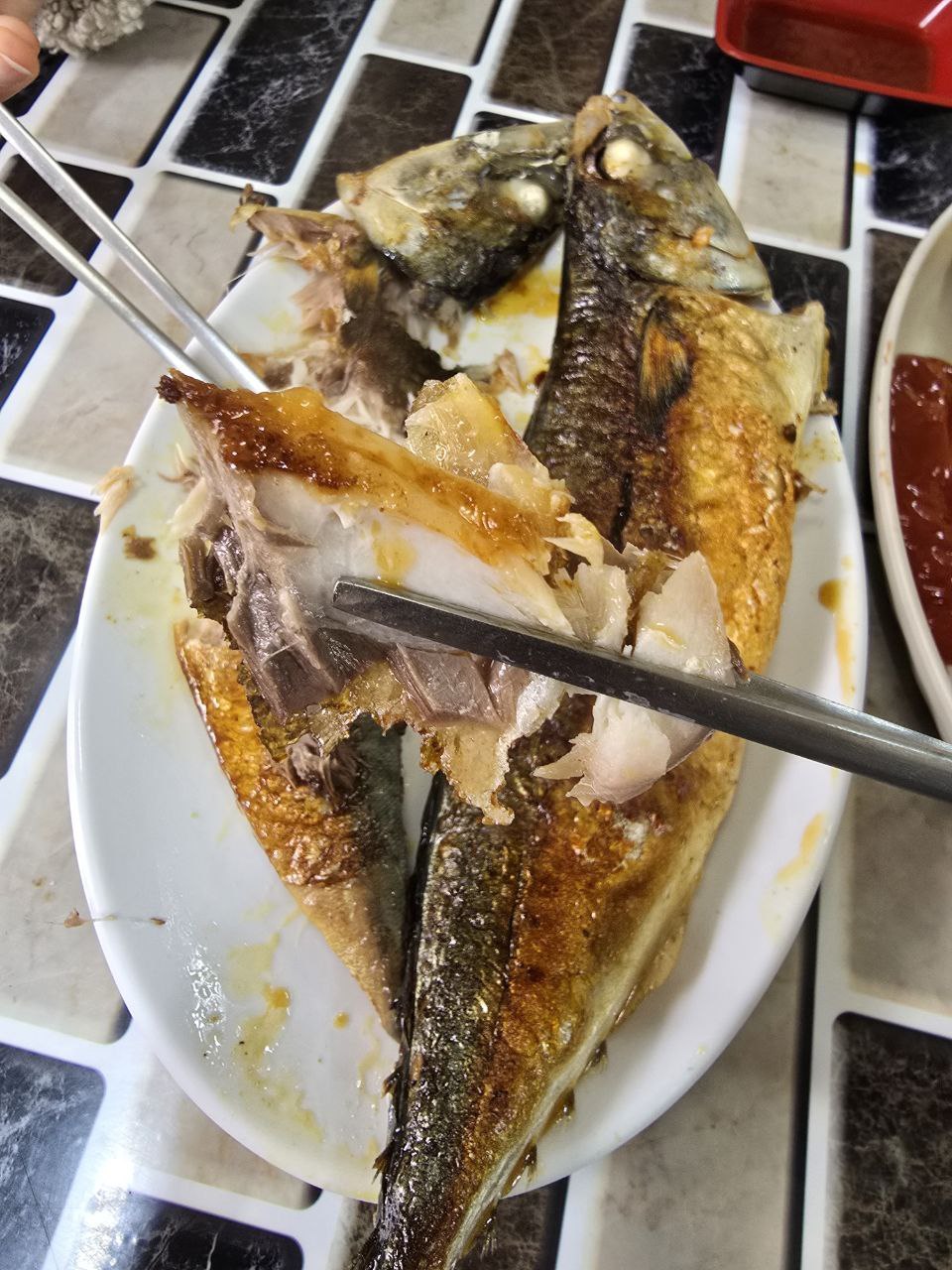 부산여행 부산맛집 동네맛집 남마담 고갈비 고등어 고등어구이 광복동 7.jpg