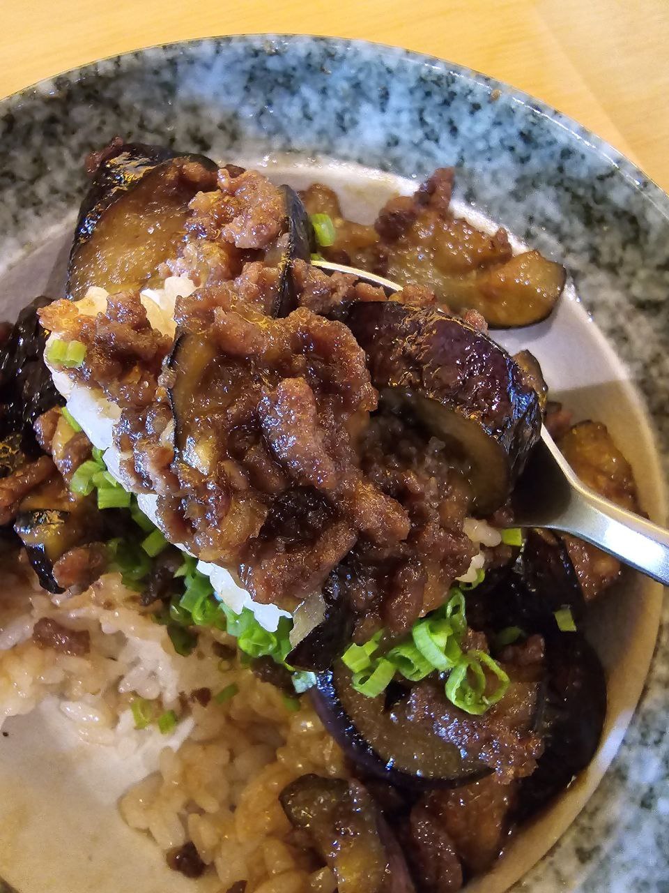 김부산여행 부산맛집 동네맛집 가지새우 멘보샤 가지튀김 가지멘보샤 가지덮밥 니쿠나스동 동래맛집 부산동래맛집 부산일식맛집 일식맛집 덮밥맛집 5.jpg