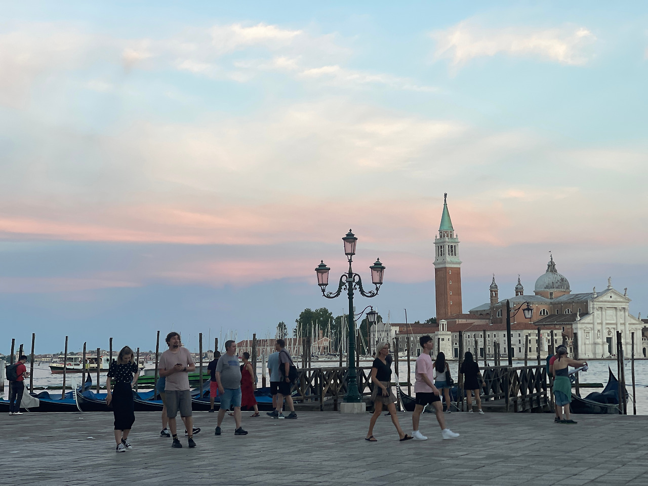 2022-06-06 20.53.03.jpg