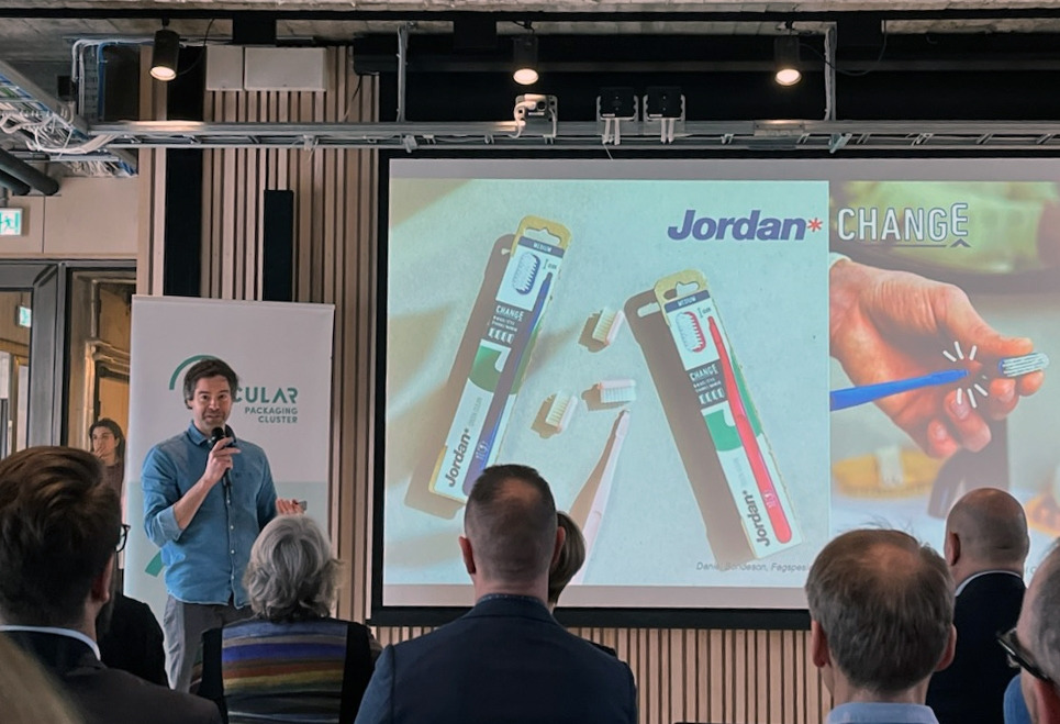 Photo question 3 (could get a version with better resolution if needed).jpg