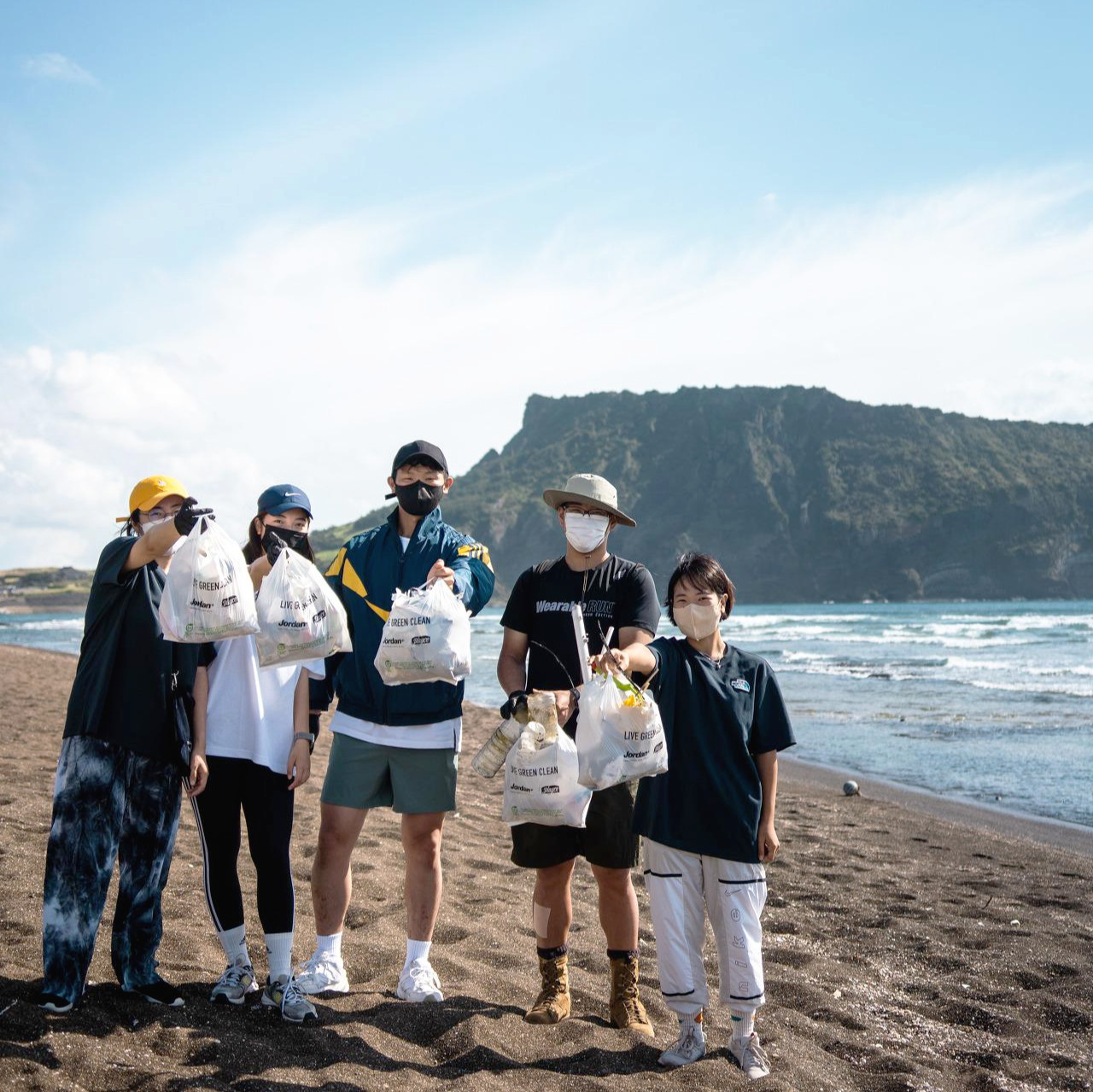 9월 LIVE GREEN CLEAN 플로깅 (1).jpg